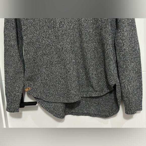 ⭐️Like New⭐️ tentree: Women's Sweater- Size Large - Picture 5 of 12